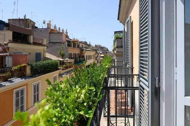 Superior Tek Büyük Yataklı Oda, Balkon, Şehir Manzaralı