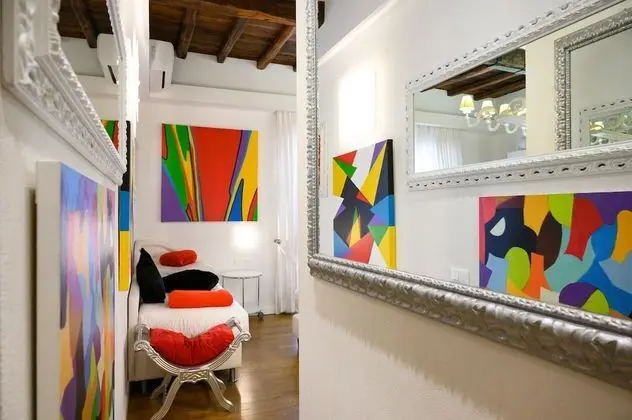 Superior Üç Kişilik Oda, Balkon, Şehir Manzaralı