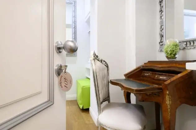 Superior Üç Kişilik Oda, Balkon, Şehir Manzaralı