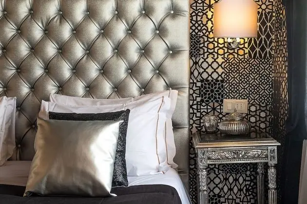 Superior Tek Büyük veya İki Ayrı Yataklı Oda, Kanal Manzaralı