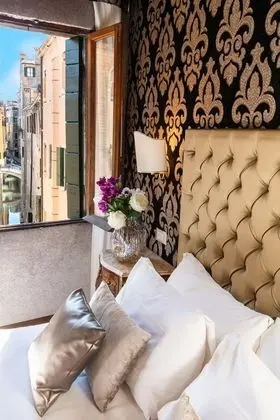 Superior Üç Kişilik Oda, Kanal Manzaralı