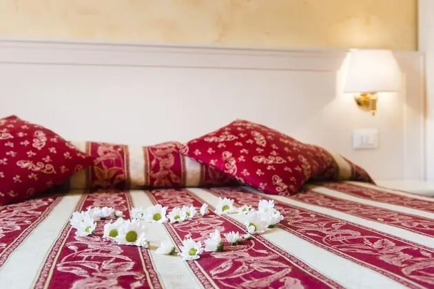 Tek Büyük veya İki Ayrı Yataklı Oda, 1 Yatak Odası, Sigara İçilmez, Şehir Manzaralı