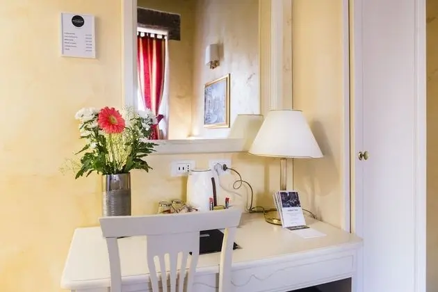 Tek Büyük veya İki Ayrı Yataklı Oda, 1 Yatak Odası, Sigara İçilmez, Şehir Manzaralı