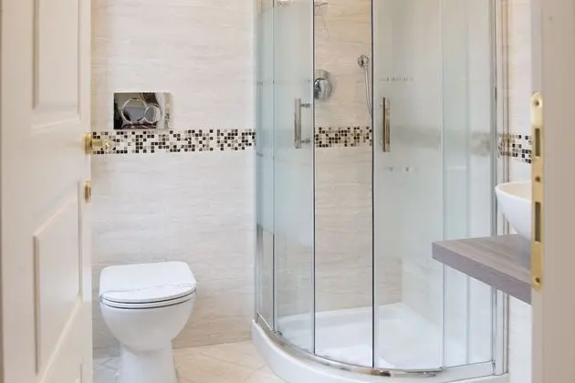 Tek Büyük veya İki Ayrı Yataklı Oda, 1 Yatak Odası, Sigara İçilmez, Şehir Manzaralı