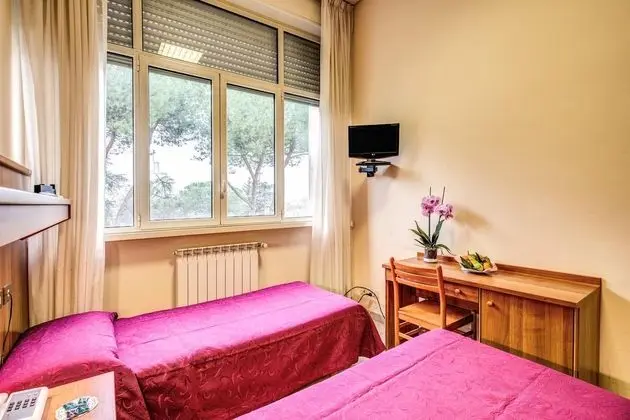 1 Çift Kişilik Veya 2 Tek Kişilik Yatak Standard
