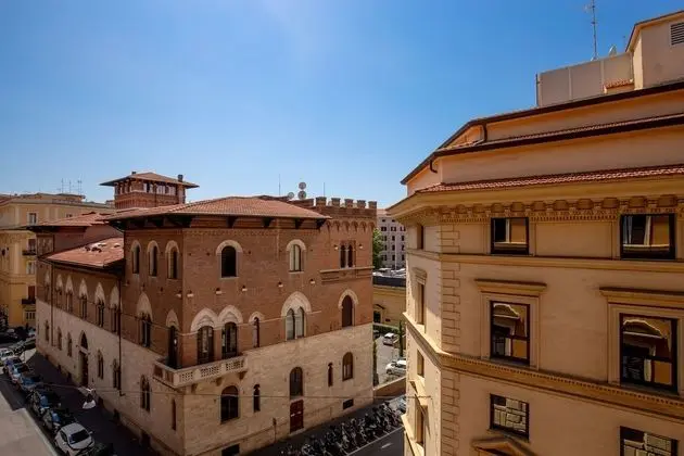Standard Tek Büyük veya İki Ayrı Yataklı Oda