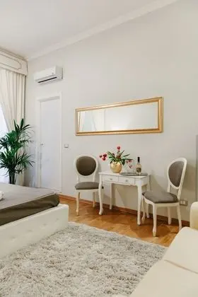 Tek Büyük veya İki Ayrı Yataklı Oda