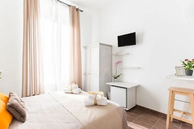 Classic Tek Büyük veya İki Ayrı Yataklı Oda