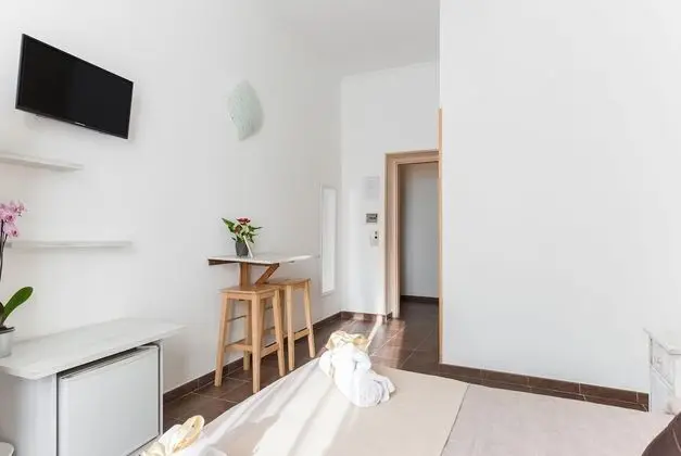 Classic Tek Büyük veya İki Ayrı Yataklı Oda