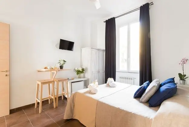 Classic Tek Büyük Yataklı Oda