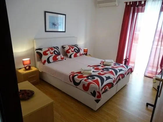 Apart Daire (Don - 90m from the sea - A4(4))