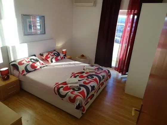 Apart Daire (Don - 90m from the sea - A4(4))