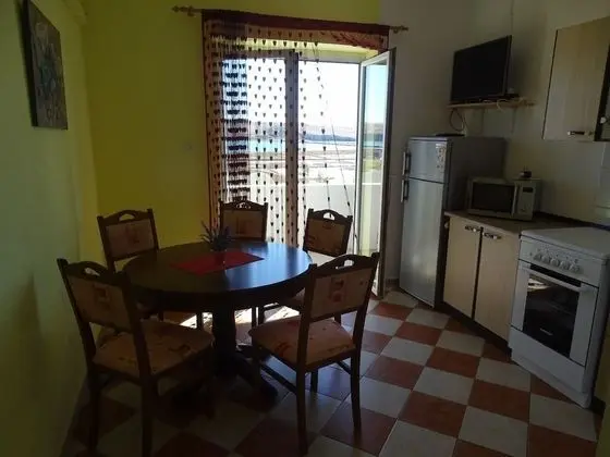 Apart Daire (Don - 90m from the sea - A4(4))