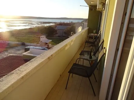Apart Daire (Don - 90m from the sea - A4(4))