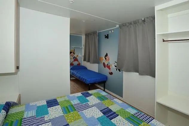 Karavan (3 pax)