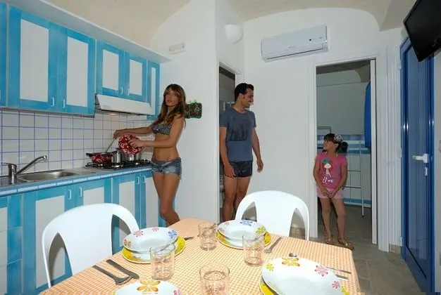 Karavan (4 pax)