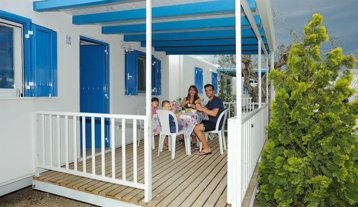 Karavan (4 pax)