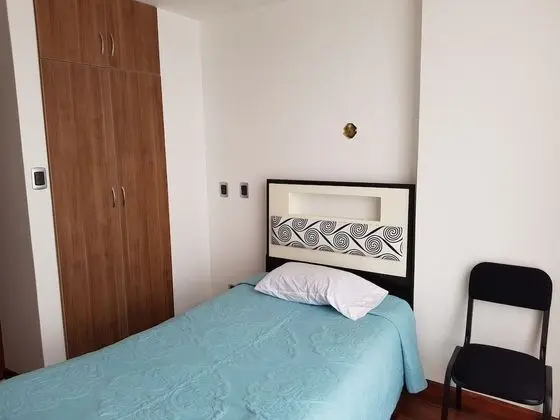 Classic Tek Büyük Yataklı Oda