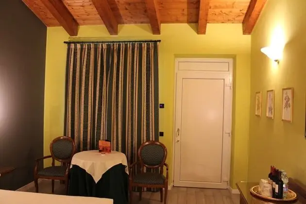 Executive Büyük Yataklı Tek Kişilik Oda