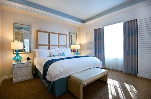Luxury Room, 1 King Bed