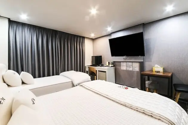 Deluxe İki Ayrı Yataklı Oda