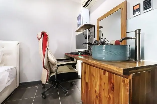 Deluxe Tek Büyük Yataklı Oda