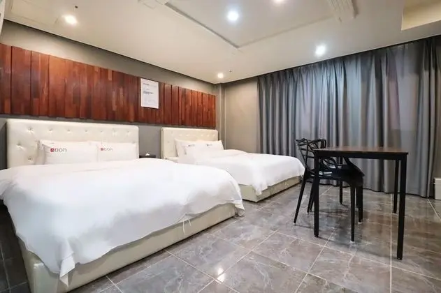 İki Ayrı Yataklı Oda