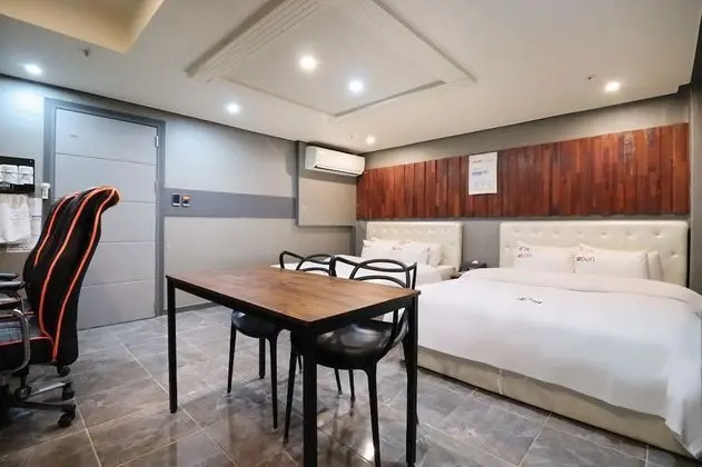 İki Ayrı Yataklı Oda