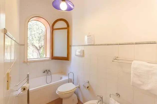 Economy Tek Büyük Yataklı Oda (Camera 01)