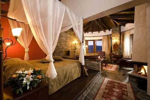 Tek Büyük Yataklı Oda