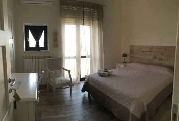 Classic Tek Büyük Yataklı Oda