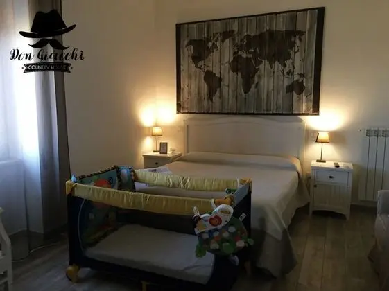 Senior Tek Büyük Yataklı Oda