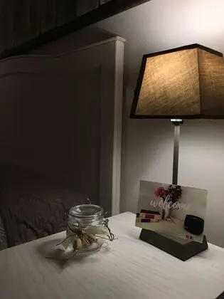 Senior Tek Büyük Yataklı Oda