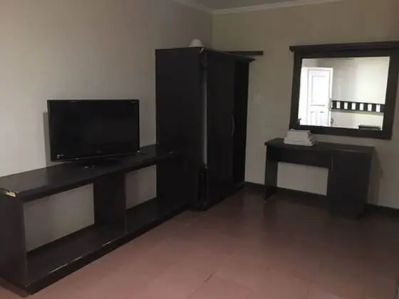 Standard Üç Kişilik Oda, Birden Çok Yatak, Engellilere Uygun, Bahçe Manzaralı