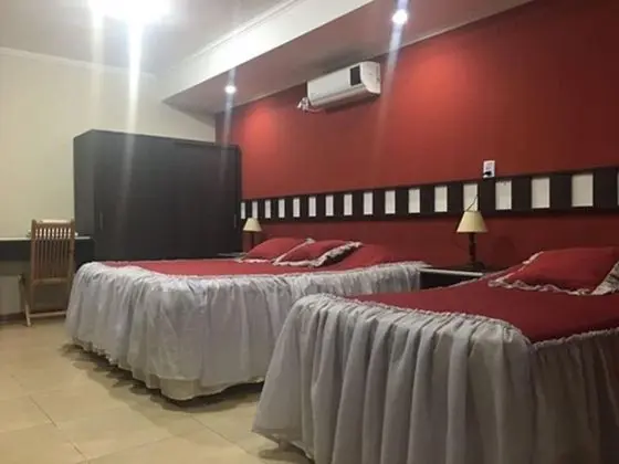 Standard Üç Kişilik Oda, Birden Çok Yatak, Engellilere Uygun, Bahçe Manzaralı