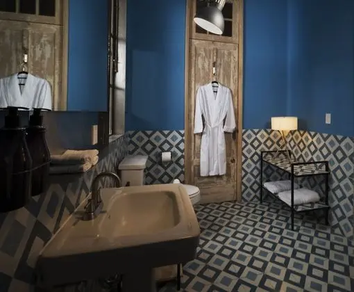 LICHA Master Suite