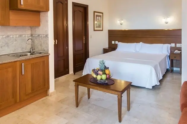 Stüdyo, Teras, Kısmi Deniz Manzaralı