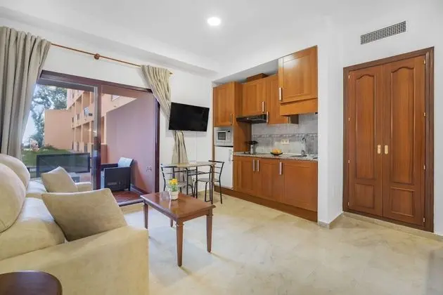 Stüdyo, Teras, Kısmi Deniz Manzaralı