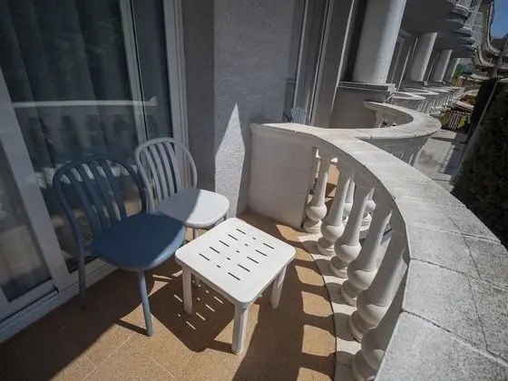 Superior Tek Büyük Yataklı Oda (2 Adults)