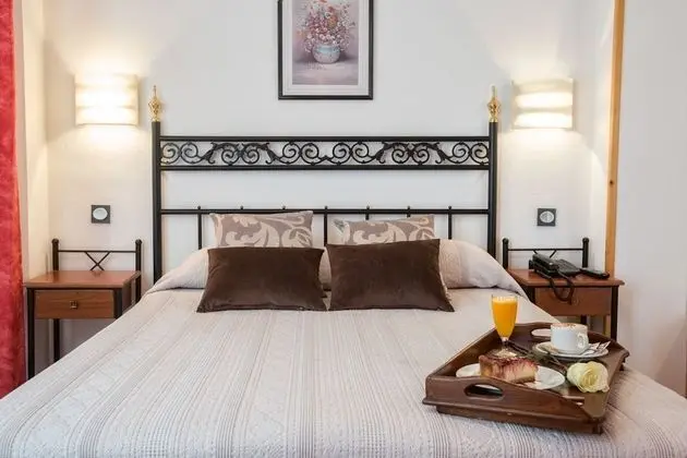 Standard Tek Büyük veya İki Ayrı Yataklı Oda