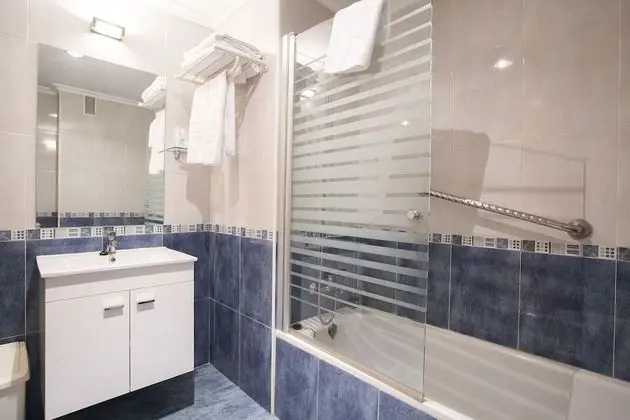 Standard Tek Büyük veya İki Ayrı Yataklı Oda