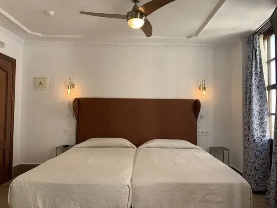 Standard Tek Büyük Yataklı Oda, Balkon (Plaza de España )