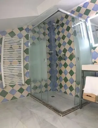 Superior Tek Büyük Yataklı Oda