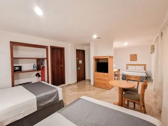 Traditional Üç Kişilik Oda, 1 Yatak Odası