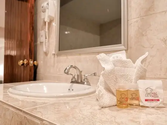 Traditional Üç Kişilik Oda, 1 Yatak Odası