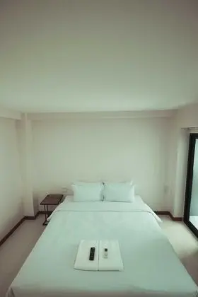 Modern King Room