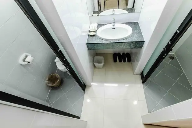 Modern King Room