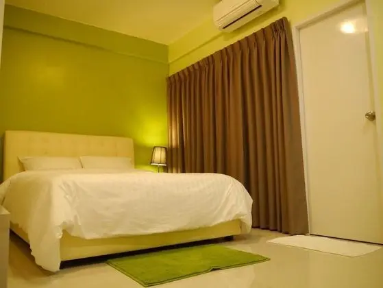 Queen Size Bed