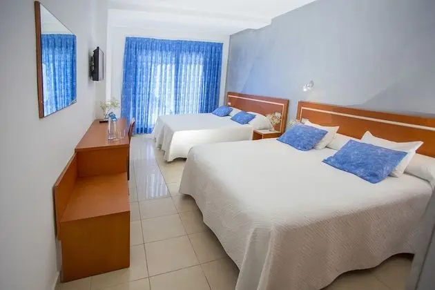 Dört Kişilik Oda (2 adults, 2 children)