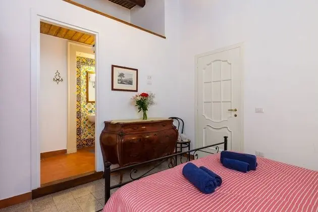 Classic Tek Büyük Yataklı Oda